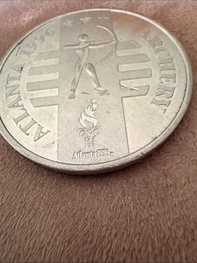 Arche Silver Home Art Archer Medallion Atlanta 1996 Archery